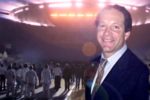 Steve Guttenberg in Close Encounters